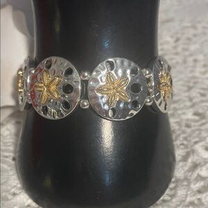 Ocean-Inspired Silver Stretch Bracelet with Gold Starfish